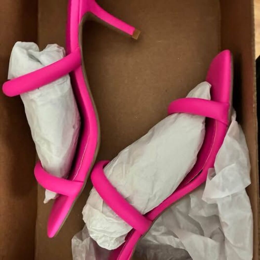 NEW Mix No. 6 Heels - Neon Berry Pink - Size 10